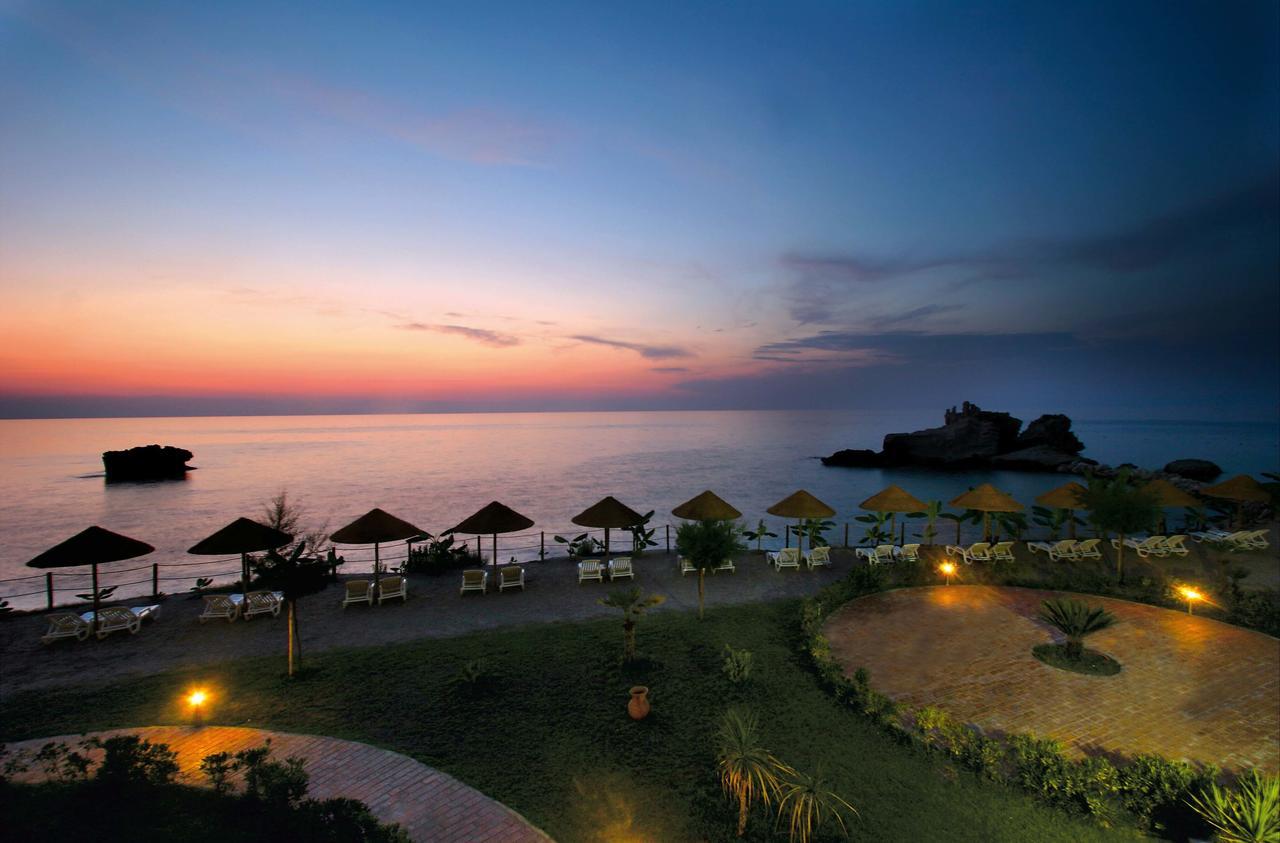 Borgo Di Riaci Beach Resort サンタ・ドメーニカ エクステリア 写真
